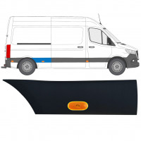 Sparno juosta galinio sparno su lempa už Mercedes Sprinter 2018- / Dešinė / Rinkinys 12968