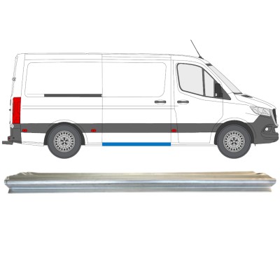 Slenkstis apatinė durų slankiojančių už Mercedes Sprinter 2018- / Dešinė 14554
